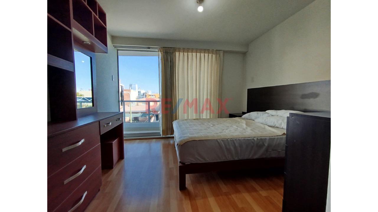 Departamento Completamente Amoblado Urb Quinta Casuarinas - 8