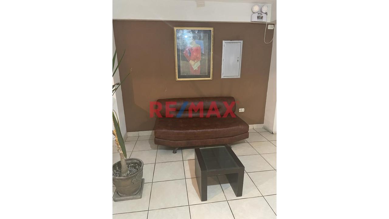 Bonito Departamento En Orrantia Del Mar - Precio Negociable - 4