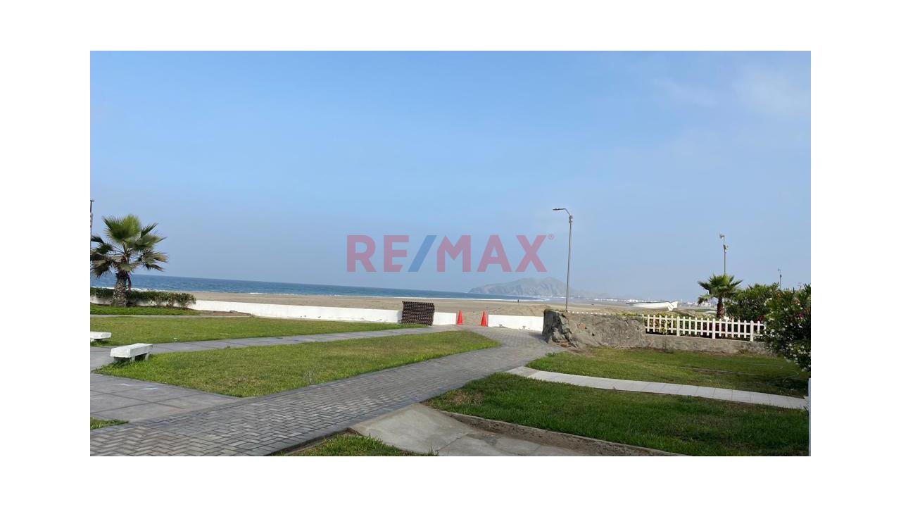 ¡Oportunidad Única! 🏖️ Venta Casa De Playa Primera Fila En Bujama -Cañete - 2