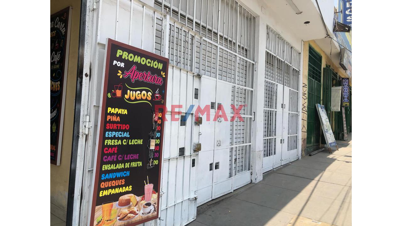Venta De Local En La Av. Wiesse Paradero 7  De Mariscal Caceres En Sjl — foto 3