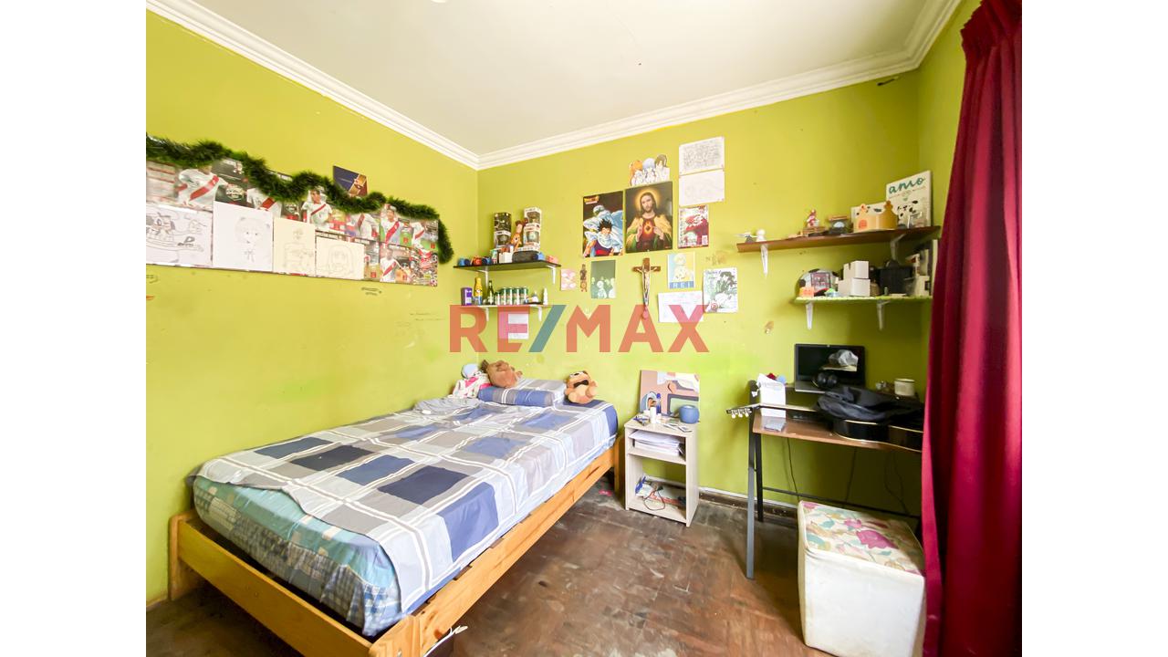 Inversion : Casa Chorrillos Con 8 Habitaciones Para Alquilar — foto 3