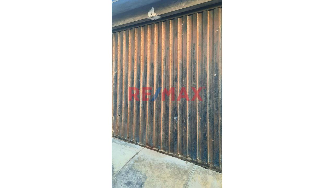 Se Vende Local Comercial En Cuadra 18 De Av Parinacochas, La Victoria. - 3
