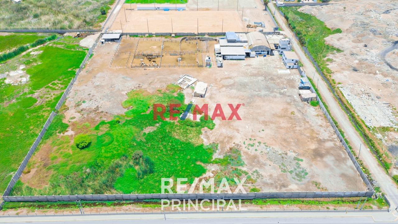 Venta Excelente Ocasion De Amplio Terreno En Chorrillos 18948.77M2 - 1