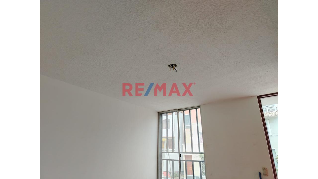 Se Vende Bonita Casa En Villa Club 2  De 76 M2 En Carabayllo — foto 5