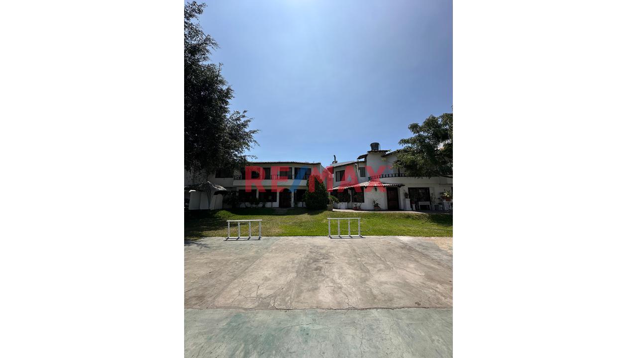 Se Vende Casa / Terreno Grande De 3236.76 Mt En Av El Derby Surco Para Vivienda, Proyecto O Inversion — foto 15