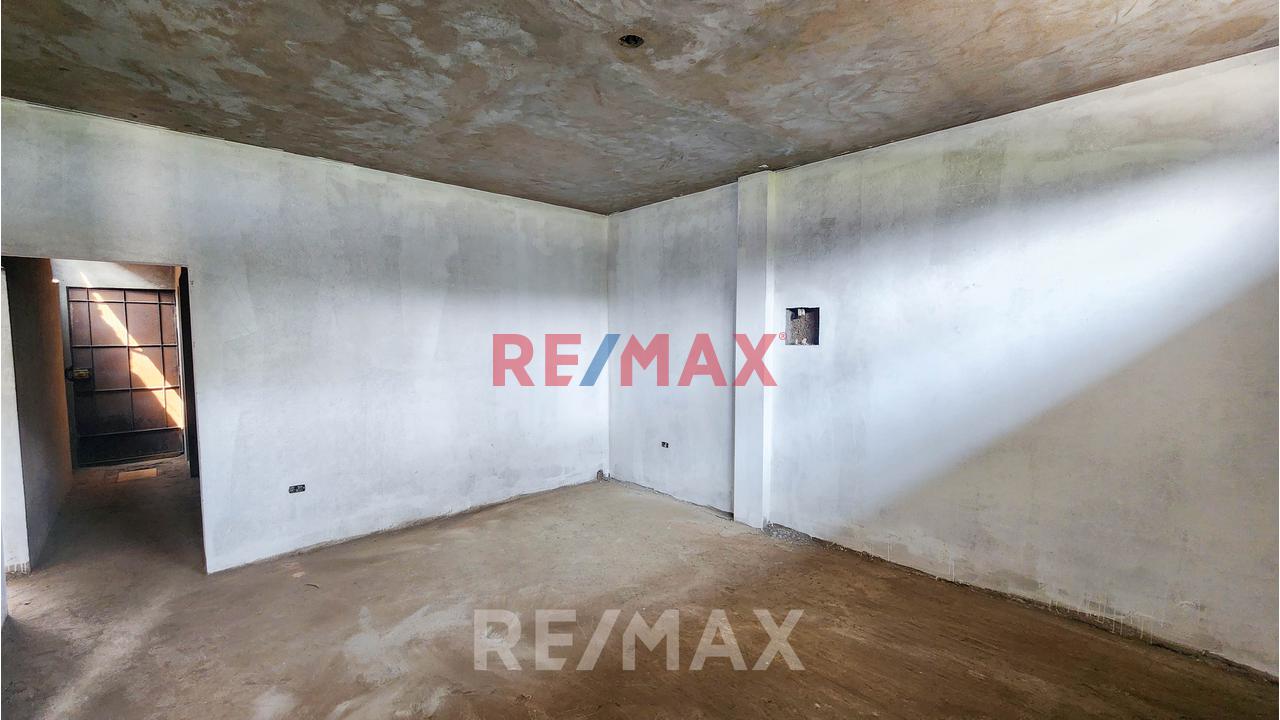Venta De Casa En Zona Estratégica De San Martin De Porres — foto 6
