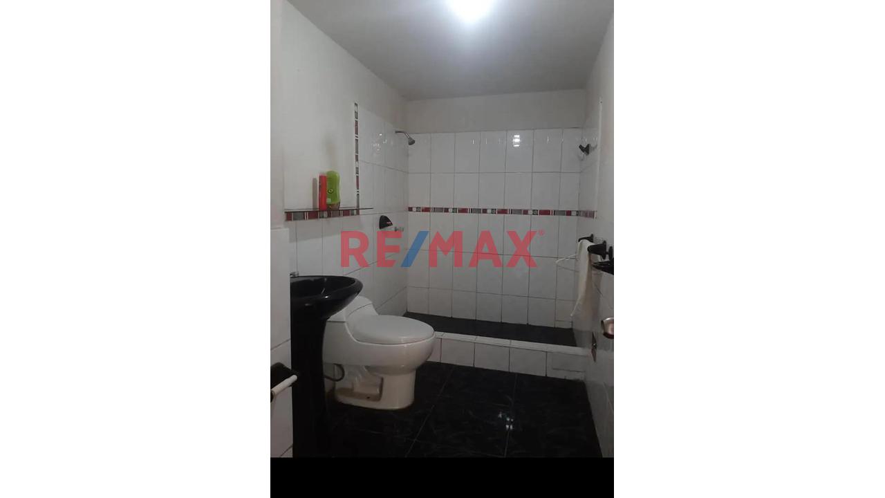 Se Vende Amplia Casa De 3 Pisos En San Juan De Lurigancho — foto 6