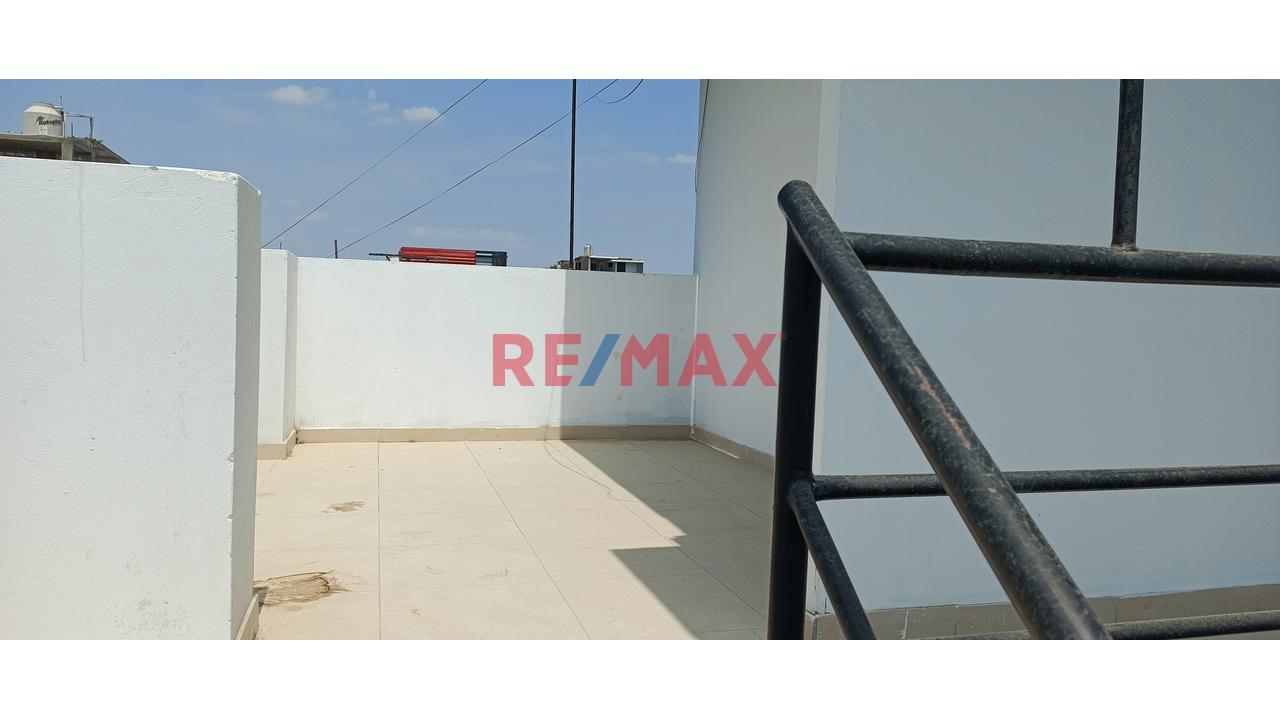 🔑 ¡Gran Oportunidad De Inversión En Ica! Casa De 3 Pisos En Urbanización Las Palmeras - 14