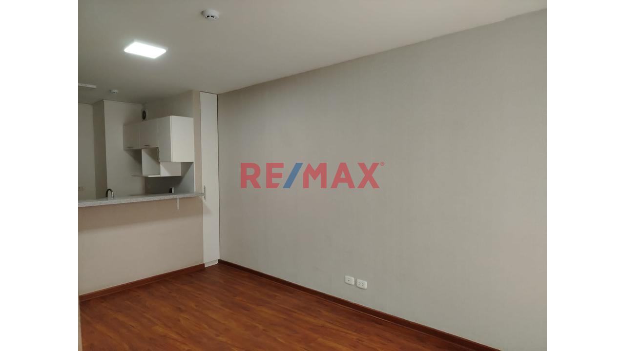 Se Vende Deparatmento De Estreno En Lince — foto 14