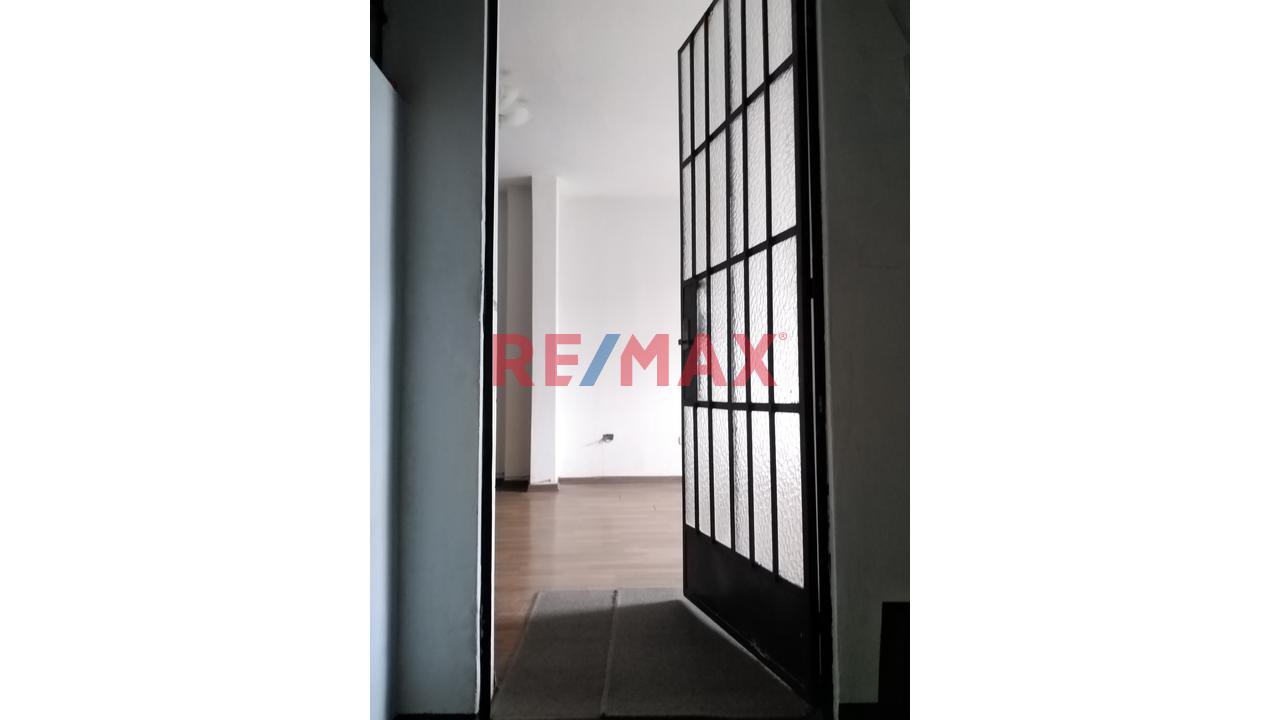 ¡Excelente Oportunidad En Villa El Salvador! Casa – Local Ideal Para Vivir O Invertir — foto 6
