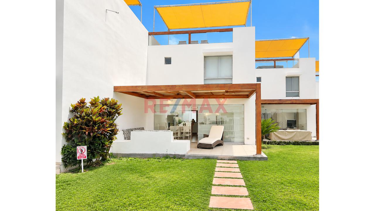 Casa De Playa En 3Ra. Fila Condominio Asia Del Sur