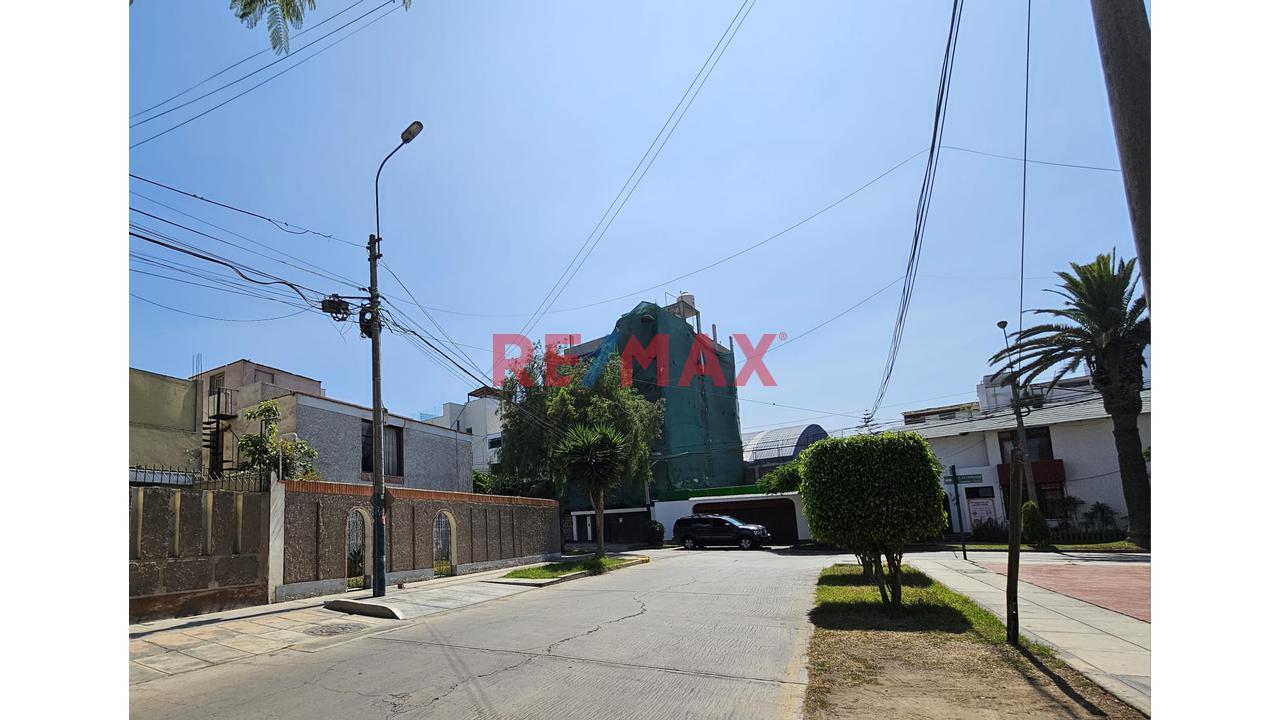 Alquiler De Edificio En Santiago De Surco - 14