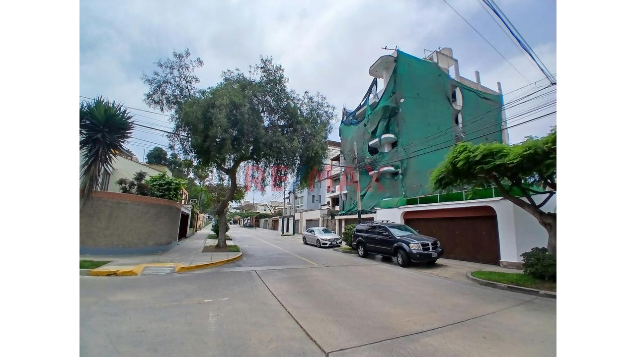 Alquiler De Edificio En Santiago De Surco - 1
