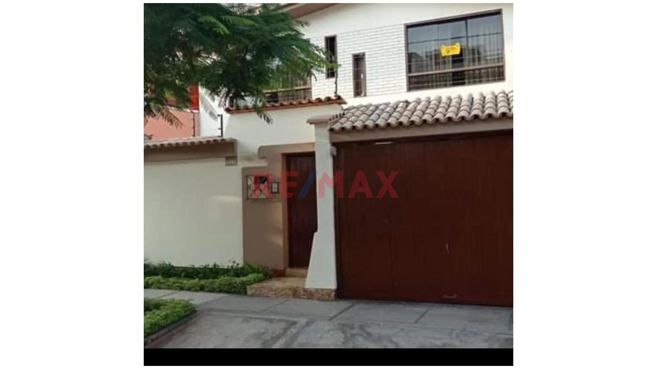 Casa en Venta ubicado en Santiago De Surco Casa en Venta ubicado en Santiago De Surco
