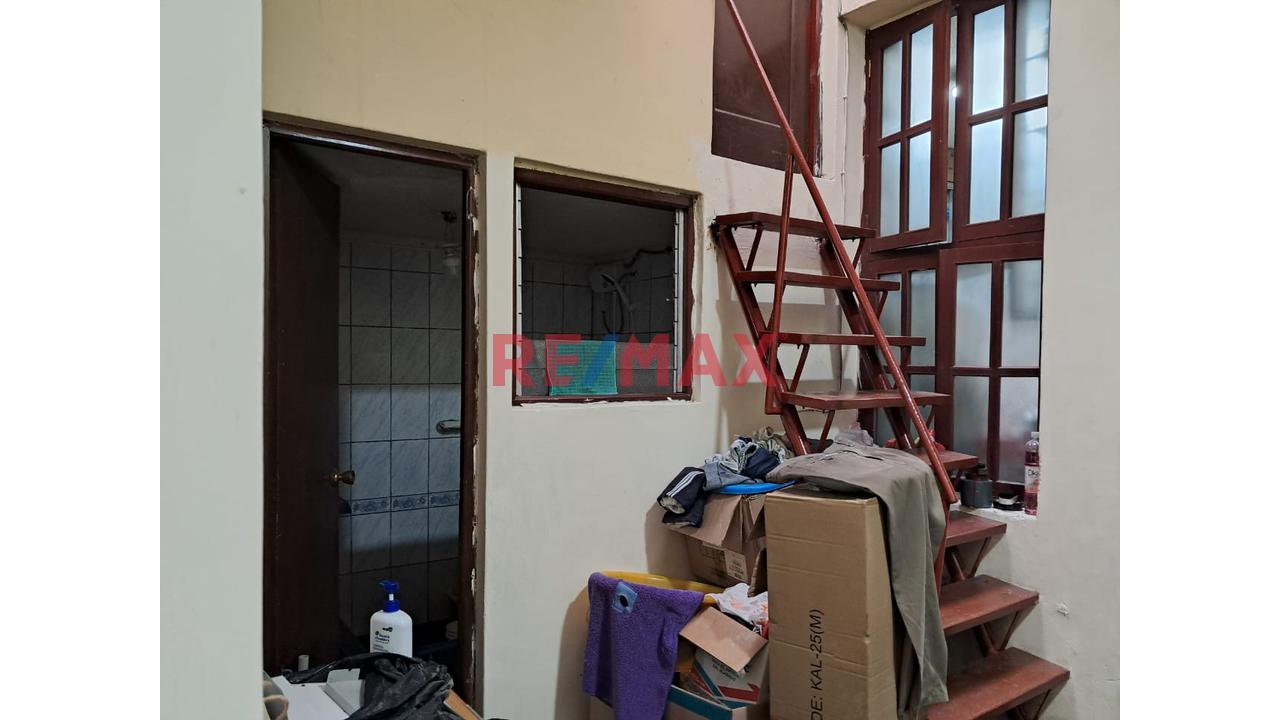 Venta De Departamento Primer Piso - 15