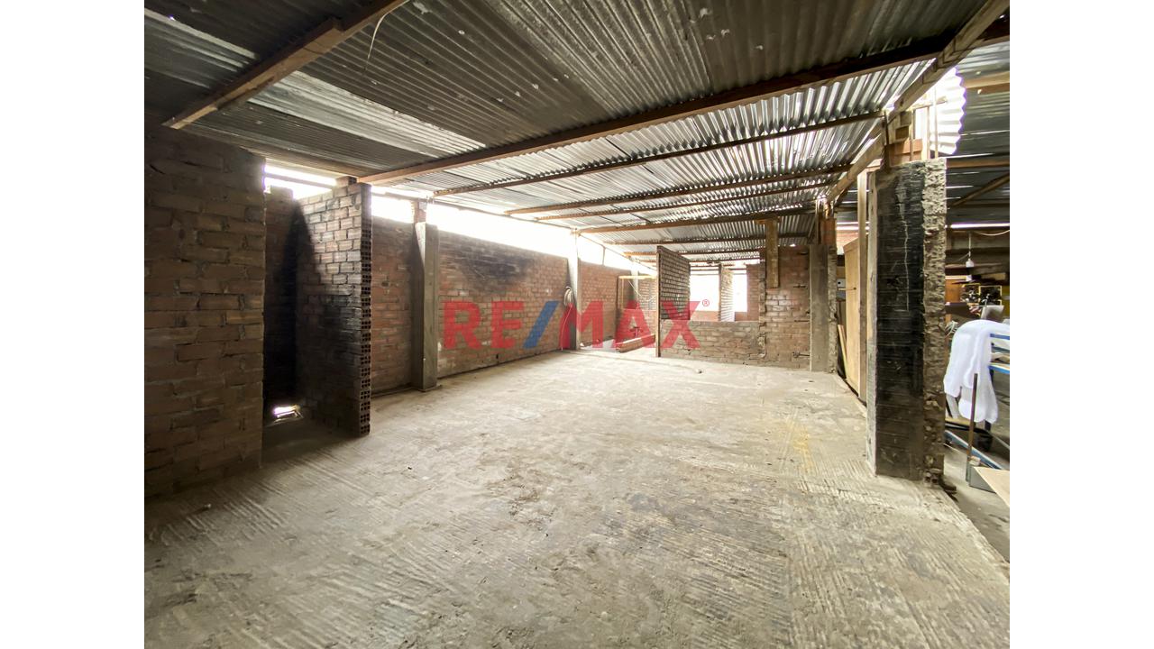 ¡Gran Oportunidad! Venta Local Comercial Y Casa En Av.Chillon Trapiche Carabayllo — foto 14