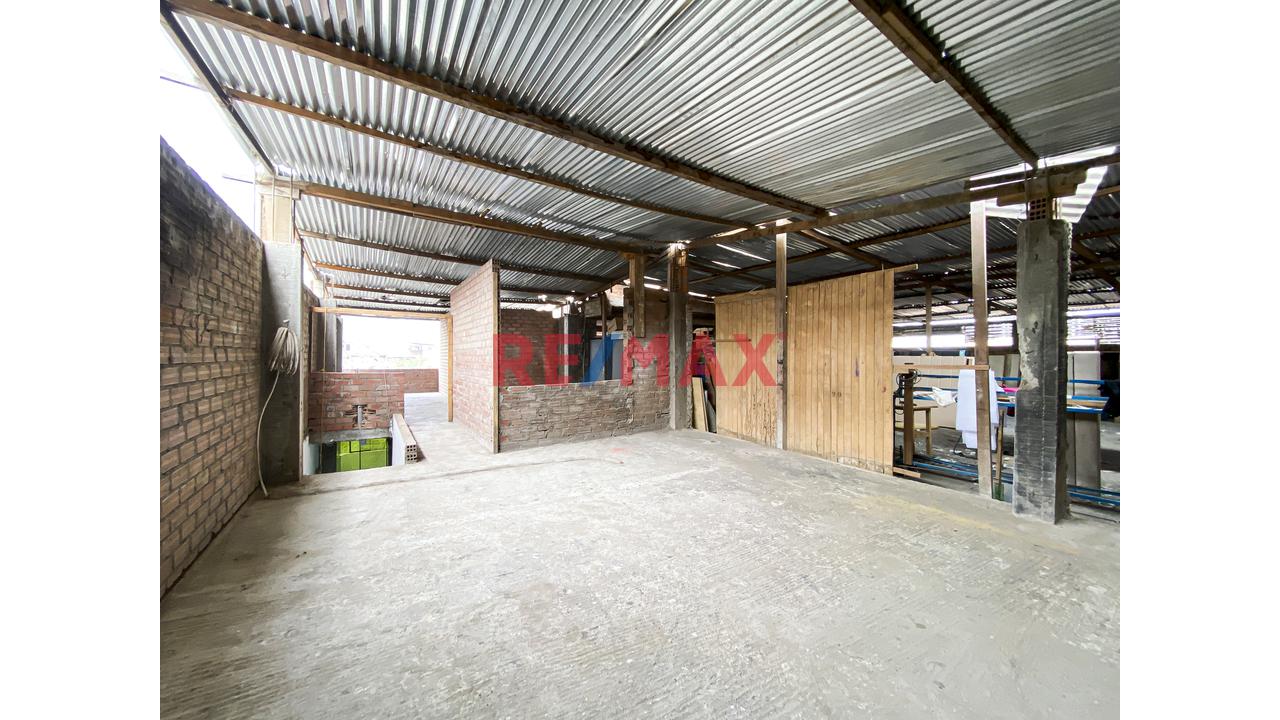 ¡Gran Oportunidad! Venta Local Comercial Y Casa En Av.Chillon Trapiche Carabayllo — foto 15