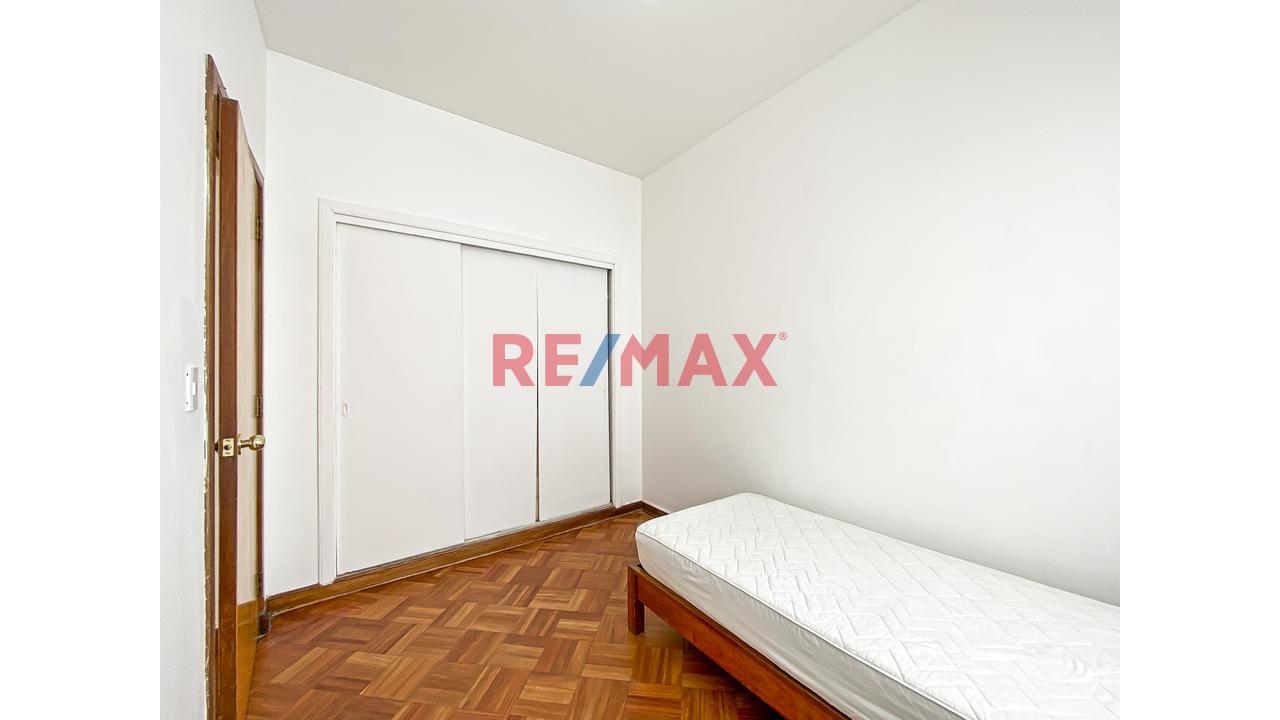 Casa Remodelada En Pleno Centro De San Isidro Con Seguridad 24/7 - 7
