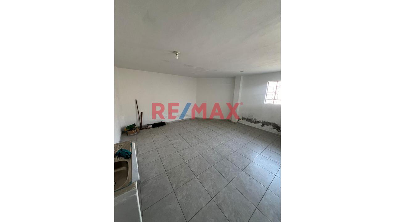 Ocasión Se Vende Hermosa Casa En La Huayrona San Juan De Lurigancho — foto 8