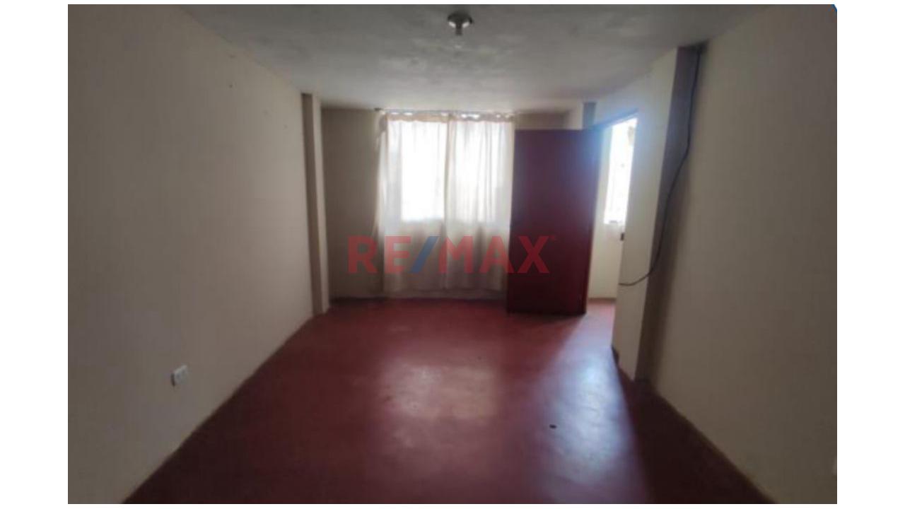 Ocasión Se Vende Hermosa Casa En La Huayrona San Juan De Lurigancho — foto 3