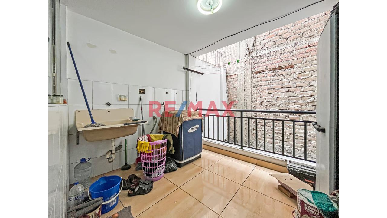 "Oportunidad Única: Venta De Departamento En 2Do Piso" — foto 9