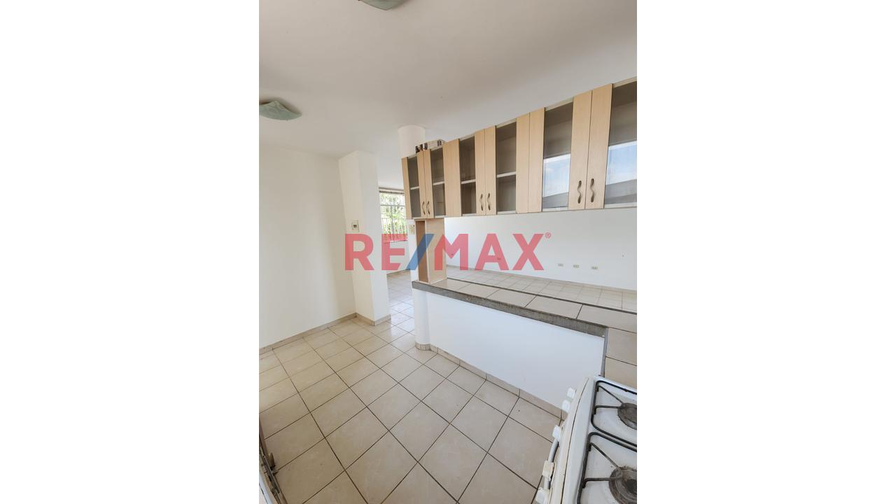Departamento de 3 dormitorios y 2 baños ubicado en Piura Departamento de 3 dormitorios y 2 baños ubicado en Piura