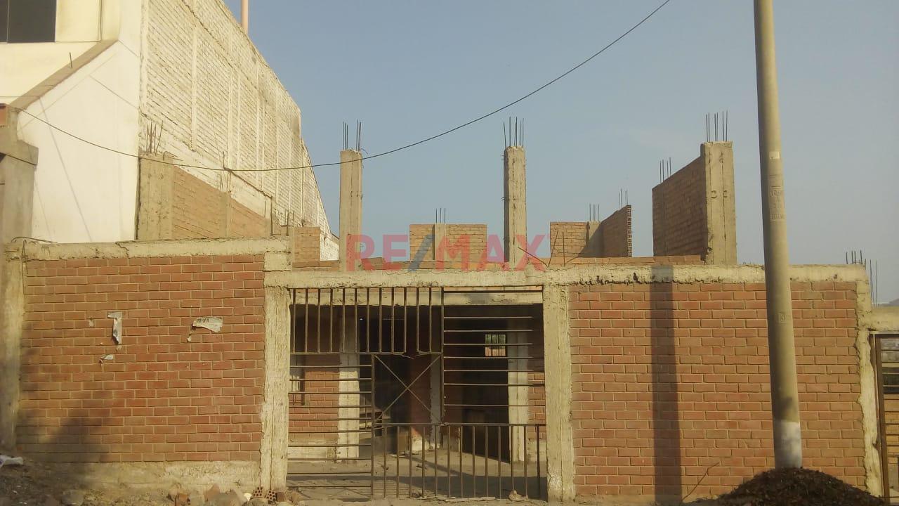 Venta De  Terreno De Ocasion  895 M2   Santa Rosa Ancon - 15