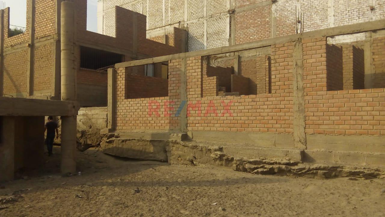Venta De  Terreno De Ocasion  895 M2   Santa Rosa Ancon - 17