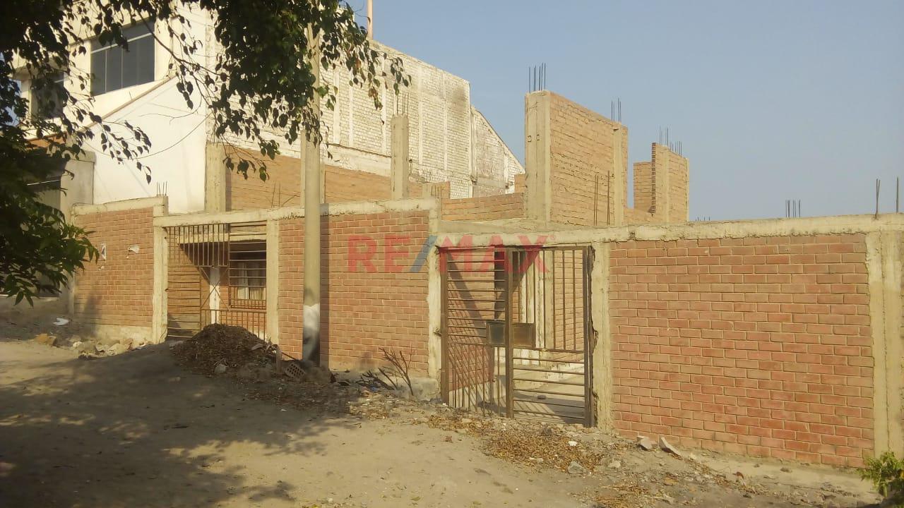 Venta De  Terreno De Ocasion  895 M2   Santa Rosa Ancon - 16