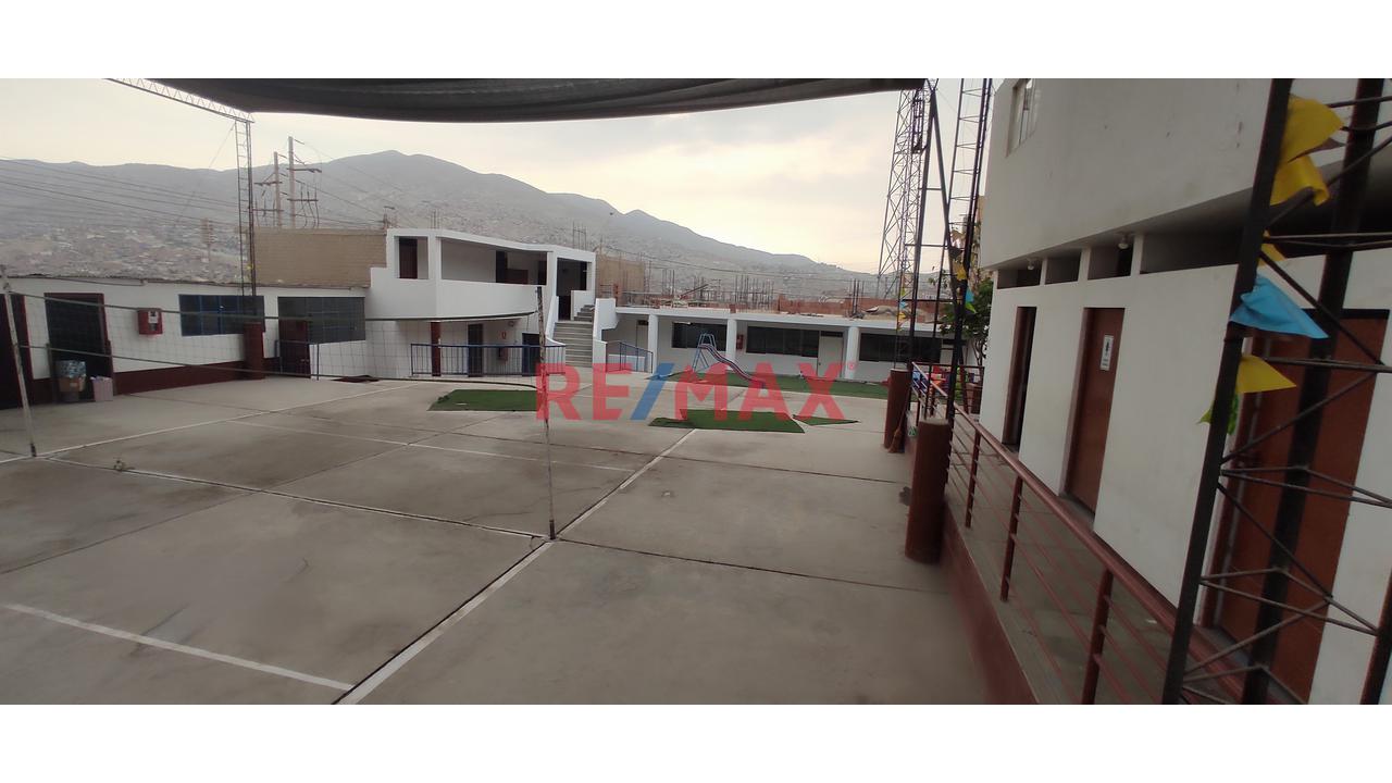 Se Vende Local Comercial Ubicado En Manchay, Con R .D. Y Licencias Vigentes - 9