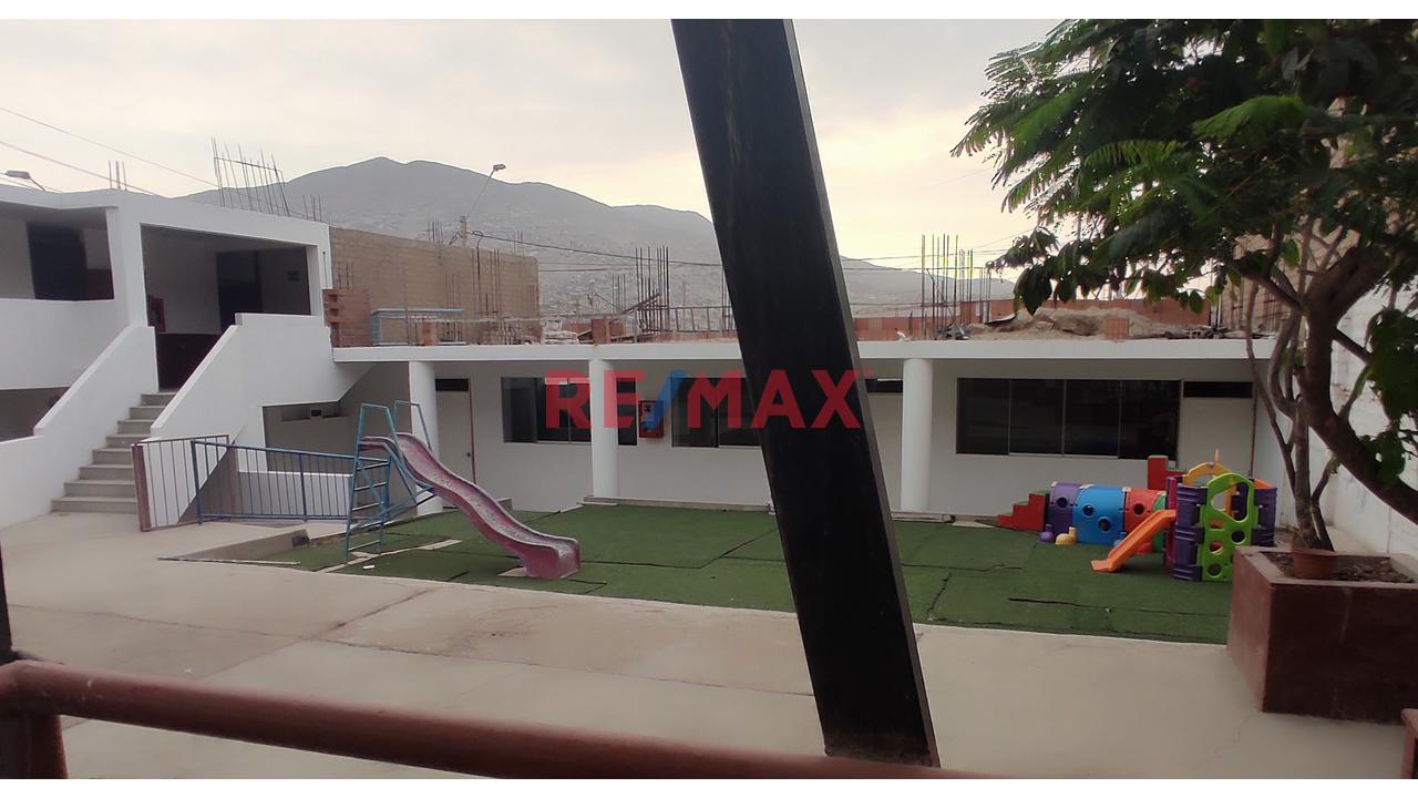 Se Vende Local Comercial Ubicado En Manchay, Con R .D. Y Licencias Vigentes - 10