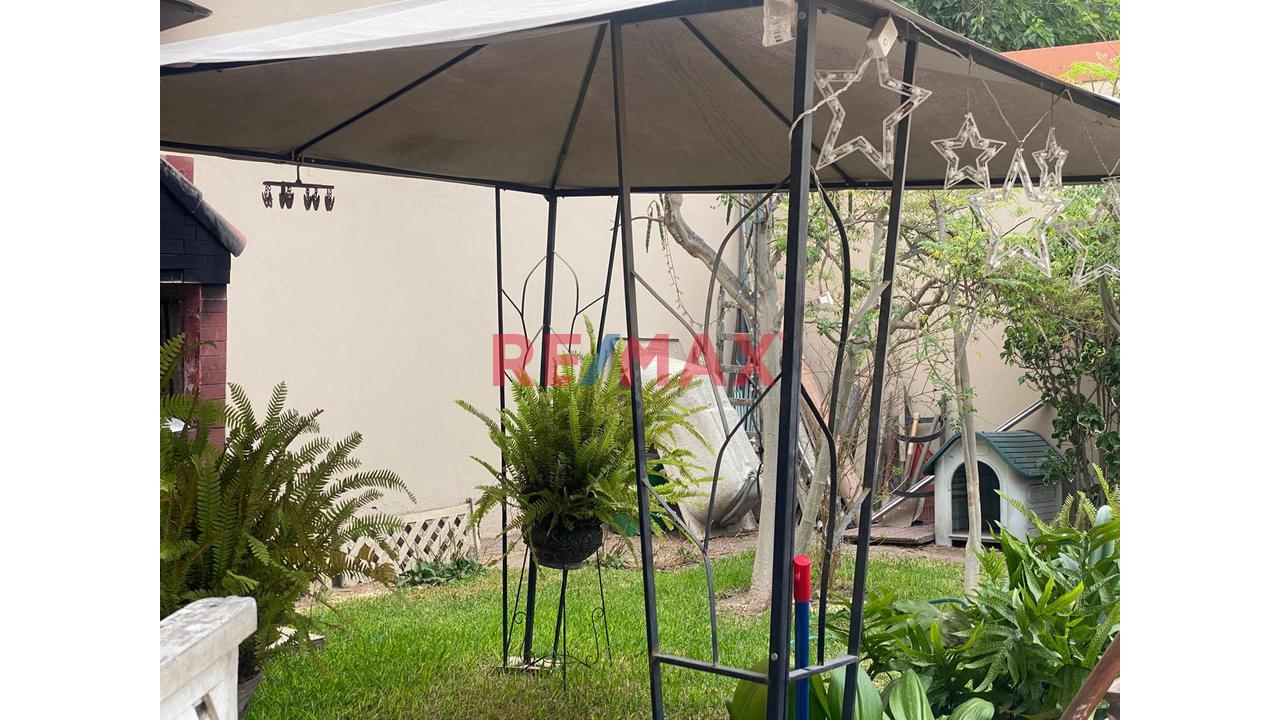 Se Vende Como Casa O Terreno — foto 4