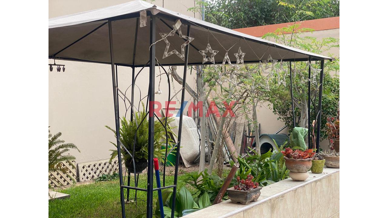 Se Vende Como Casa O Terreno — foto 12