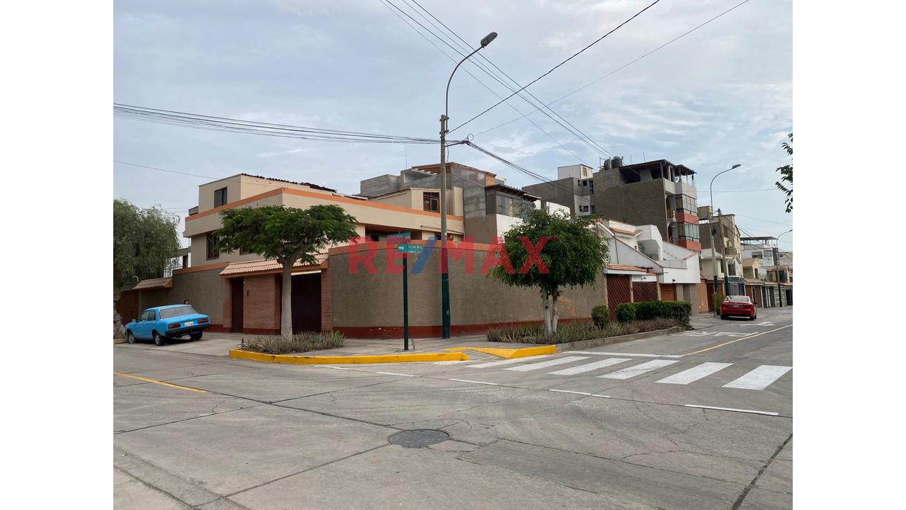 Se Vende Como Casa O Terreno — foto 6
