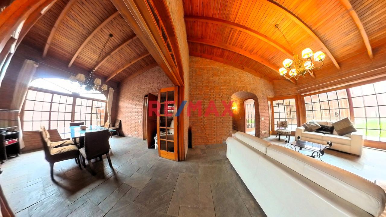 Venta De Casa En El Remanso - La Molina