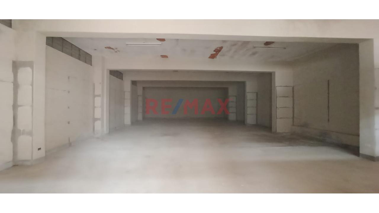 Venta De Casa Con Almacen En Paita Baja - 20