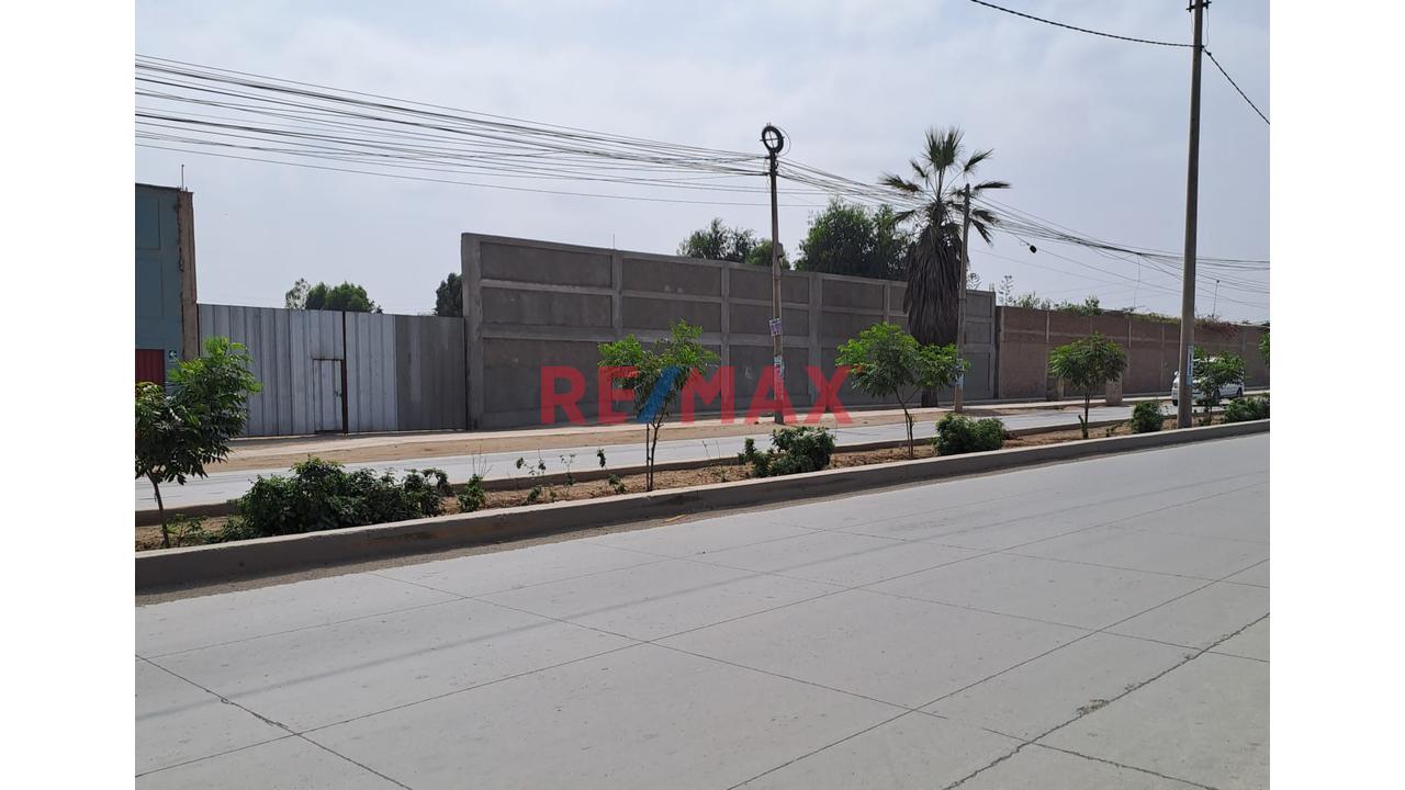 Se Vende Terreno O Local Comercial En Avenida Principal - Entrada De Pachacamac - 5