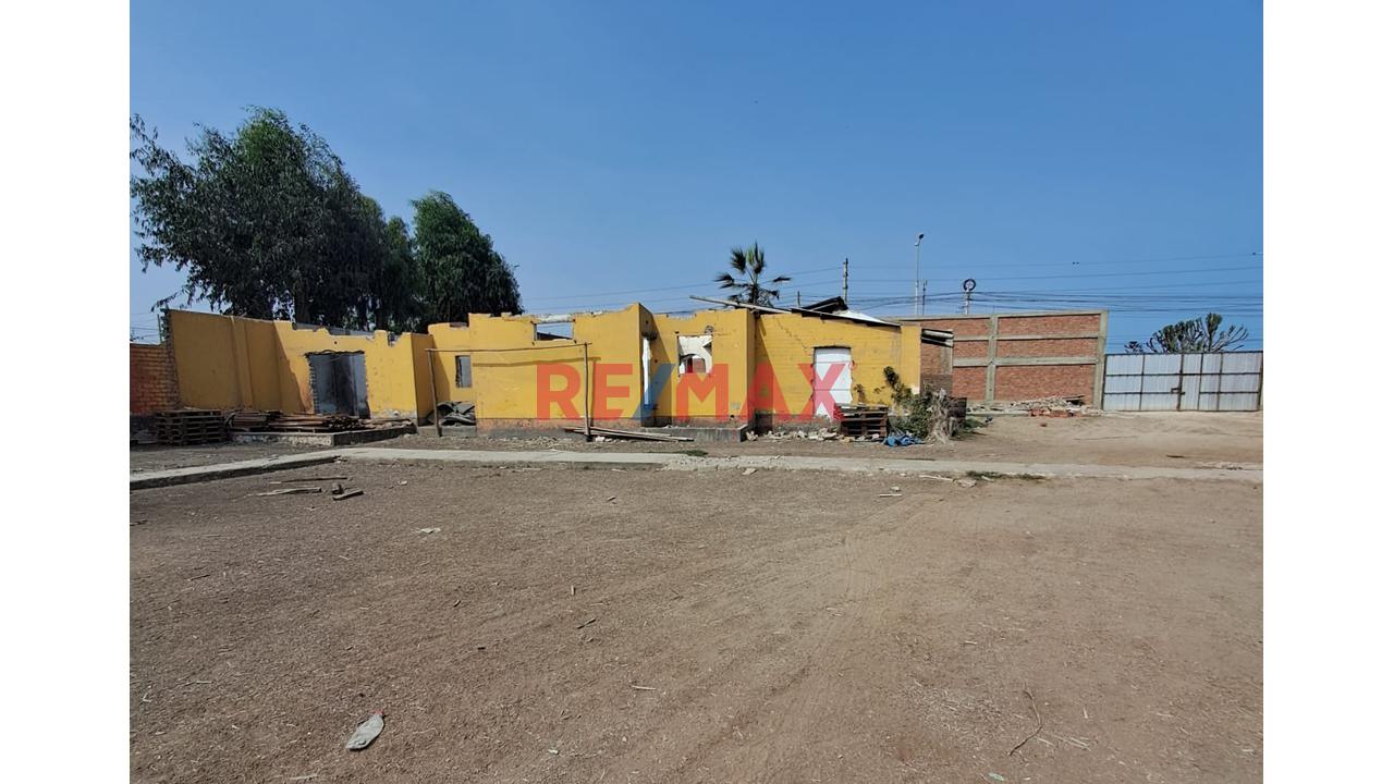 Se Vende Terreno O Local Comercial En Avenida Principal - Entrada De Pachacamac - 2