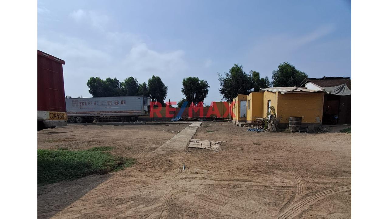 Se Vende Terreno O Local Comercial En Avenida Principal - Entrada De Pachacamac - 6