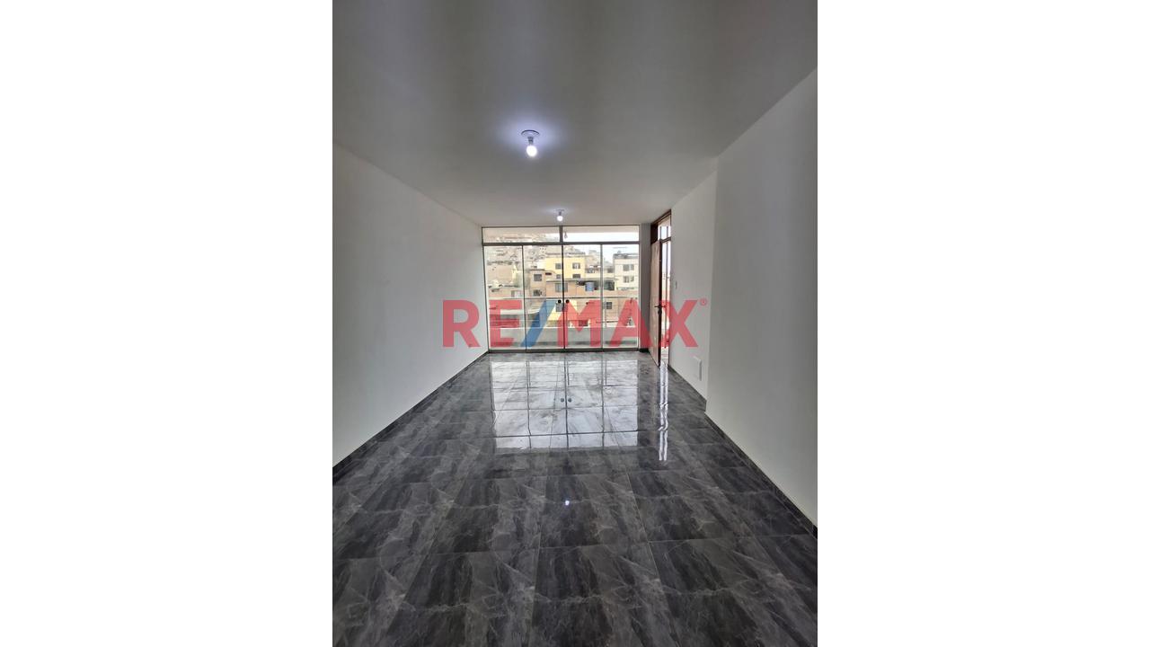 Venta Amplio Departamento En Estreno - Villa Maria Del Triunfo - Piso 4 - 16