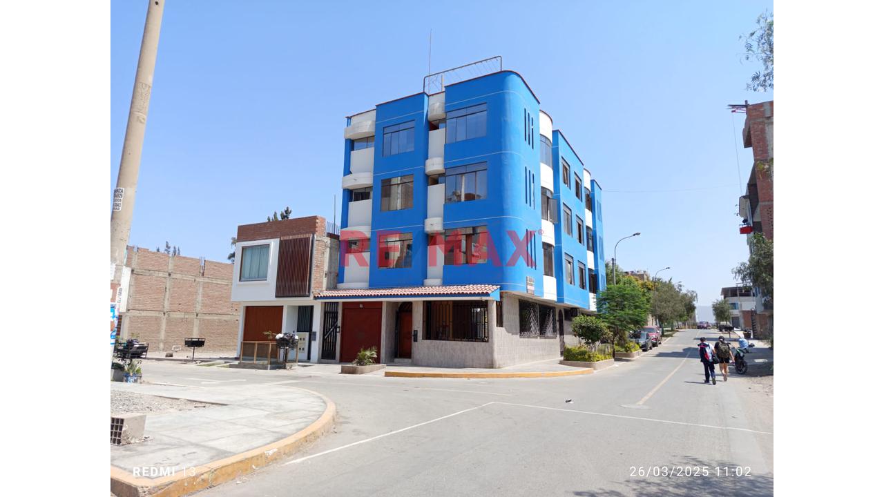 Edificio En Venta Esquina A Parque – Inversión Rentable En Urb. San Antonio De Carabayllo I Etapa - 3