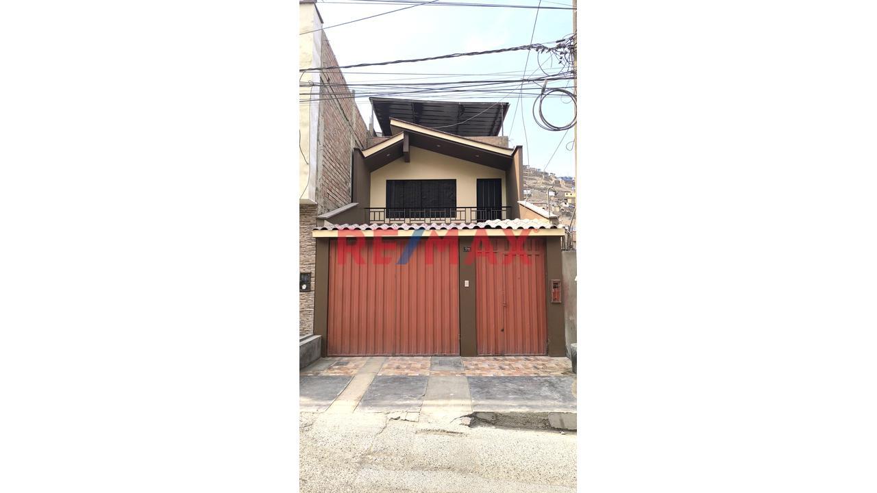 Se Vende Casa Semi Amoblada En La Urb. Santa Rosa