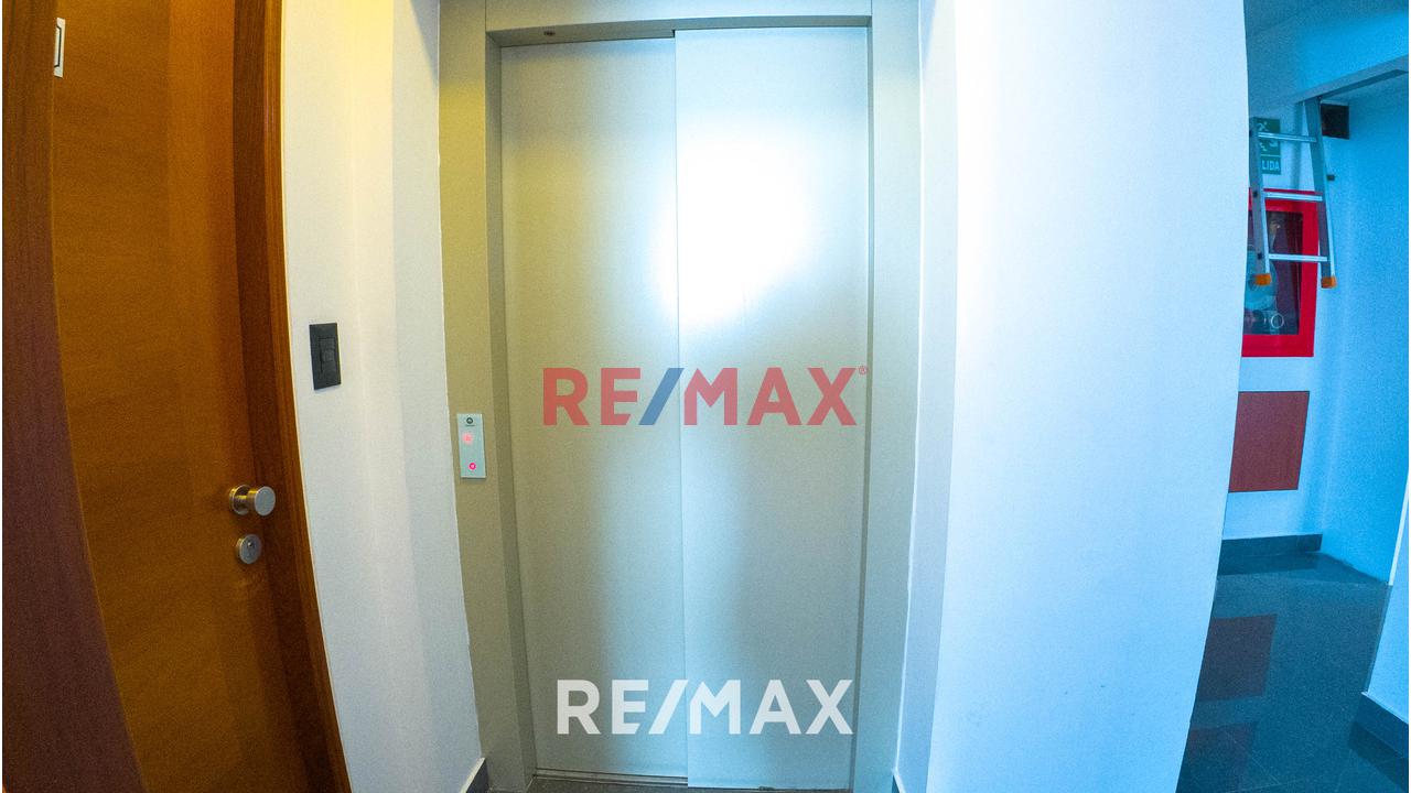 Departamento En Estreno En Barrio Médico En Edificio C/ Acceso Directo A Parque Privado — foto 10