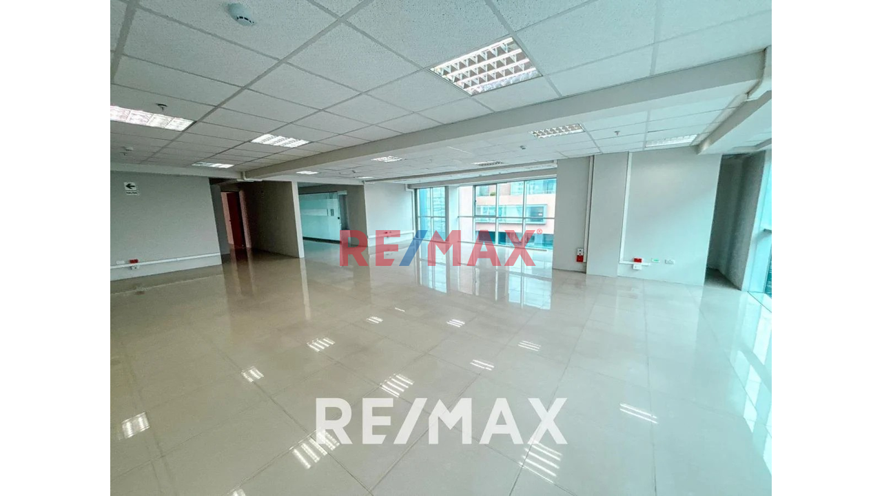 Venta De Moderno Edificio Corporativo De 10 Pisos De 5400M2 En El Corazon Comercial De Miraflores — foto 5