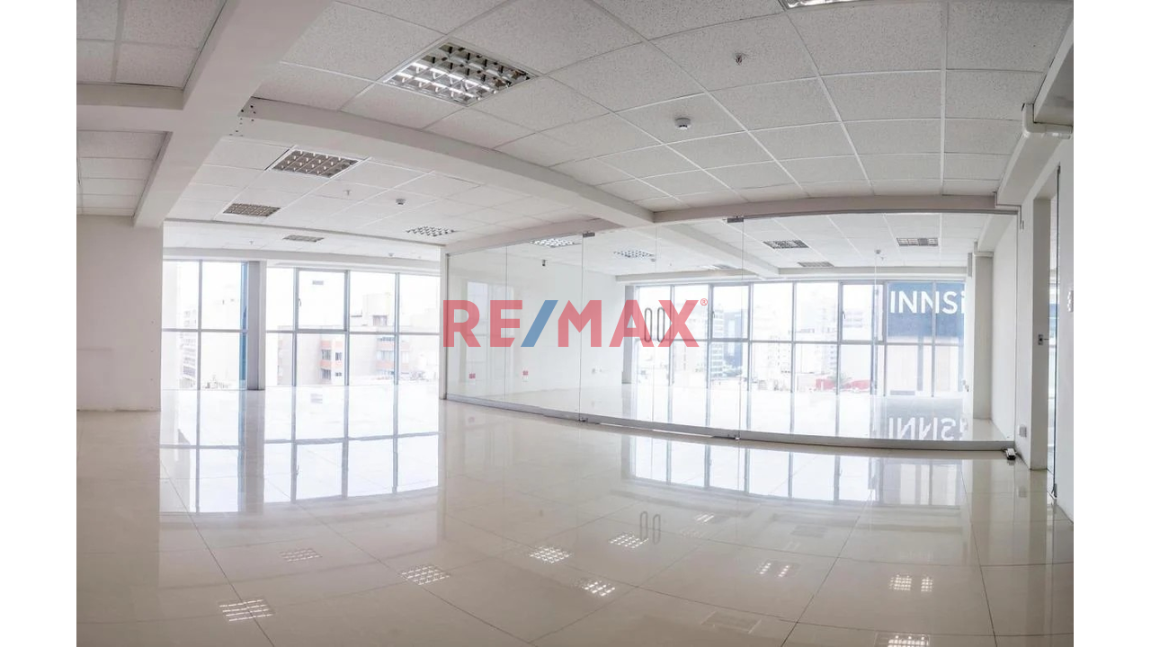 Venta De Moderno Edificio Corporativo De 10 Pisos De 5400M2 En El Corazon Comercial De Miraflores — foto 7