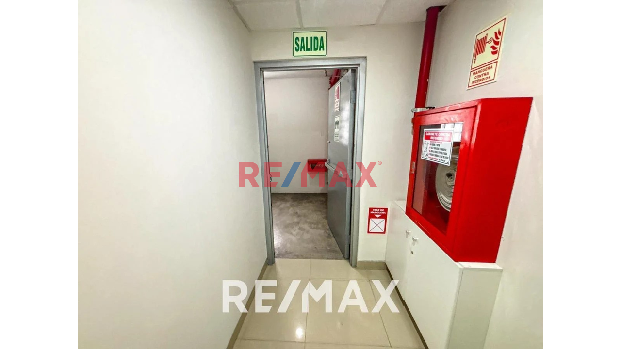 Venta De Moderno Edificio Corporativo De 10 Pisos De 5400M2 En El Corazon Comercial De Miraflores - 18