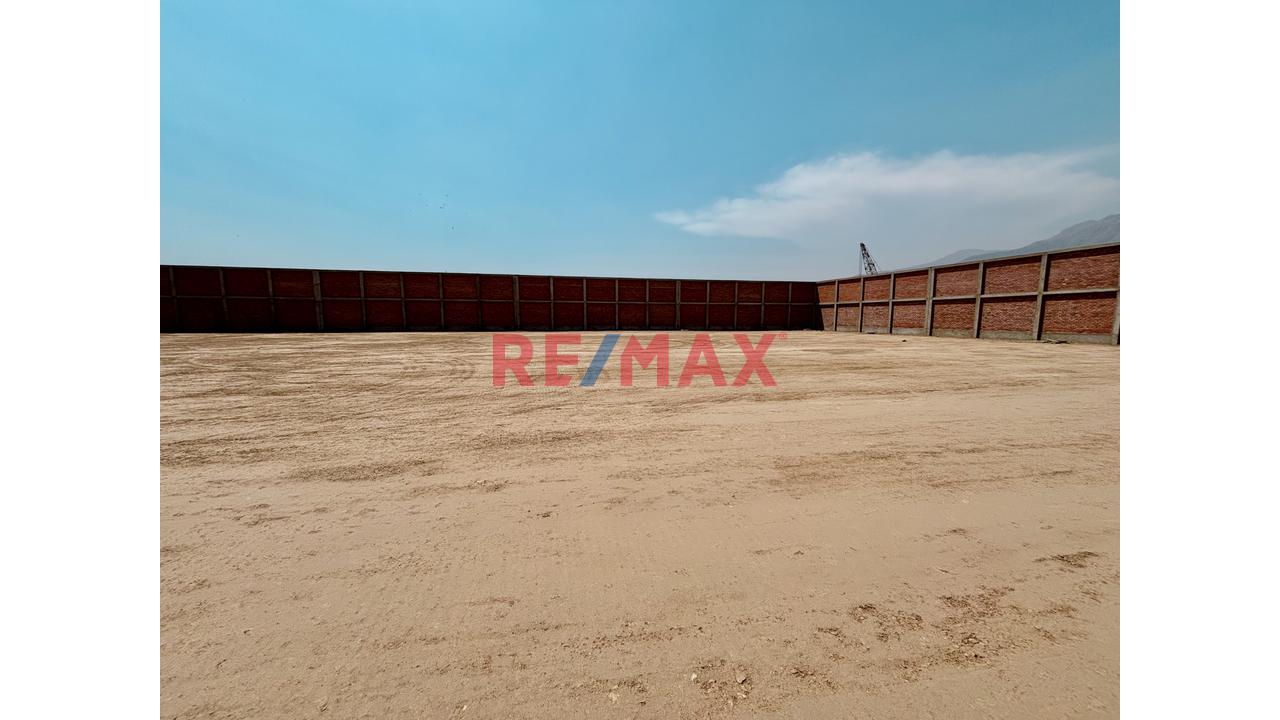 Alquiler De Local Industrial En Calle Las Moreras - Lurigancho - Huachipa - 2