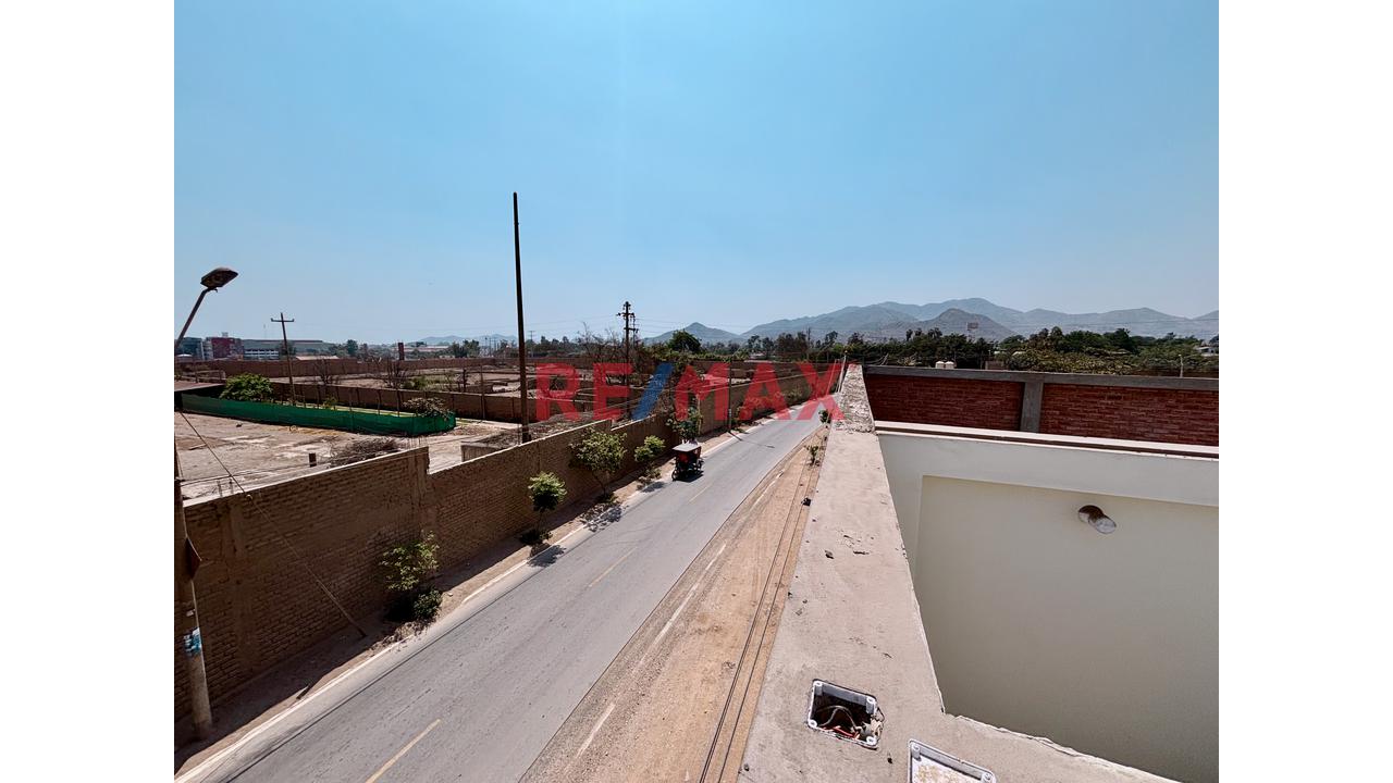 Alquiler De Local Industrial En Calle Las Moreras - Lurigancho - Huachipa - 8