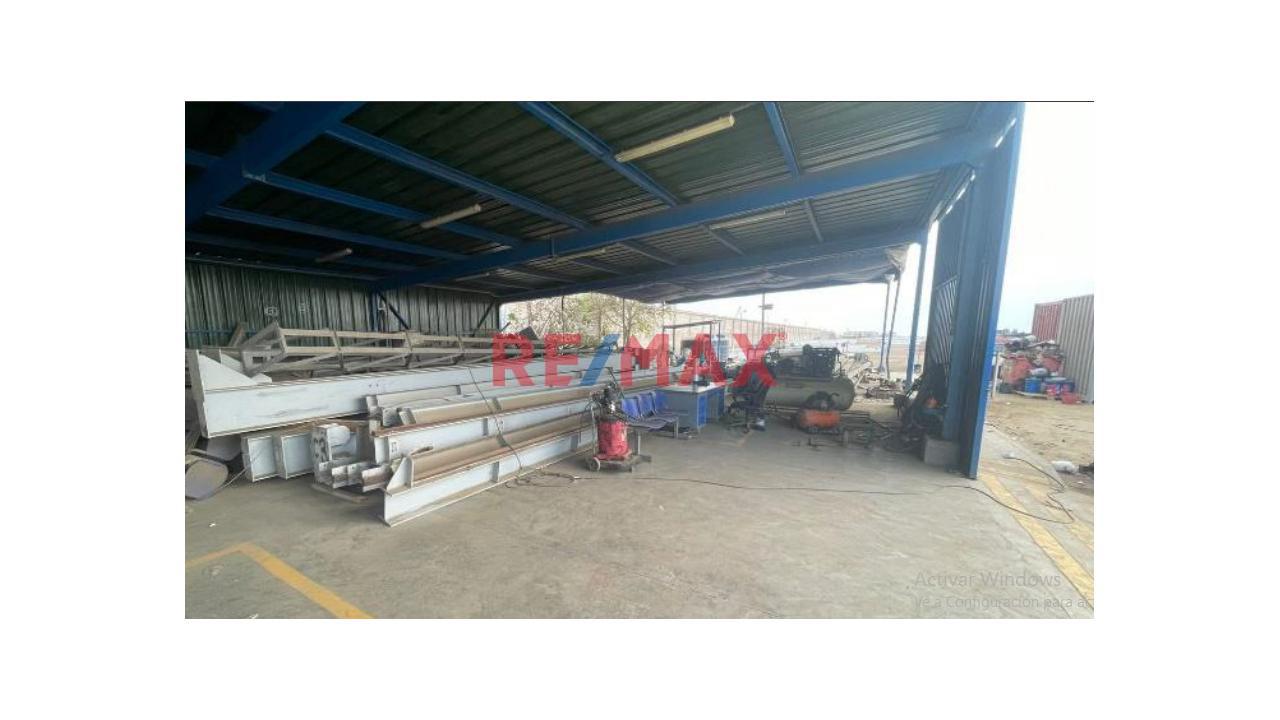 ¡Oportunidad Única! Venta De Local Industrial De Terreno A Un Paso De Nestor Gambeta - 2