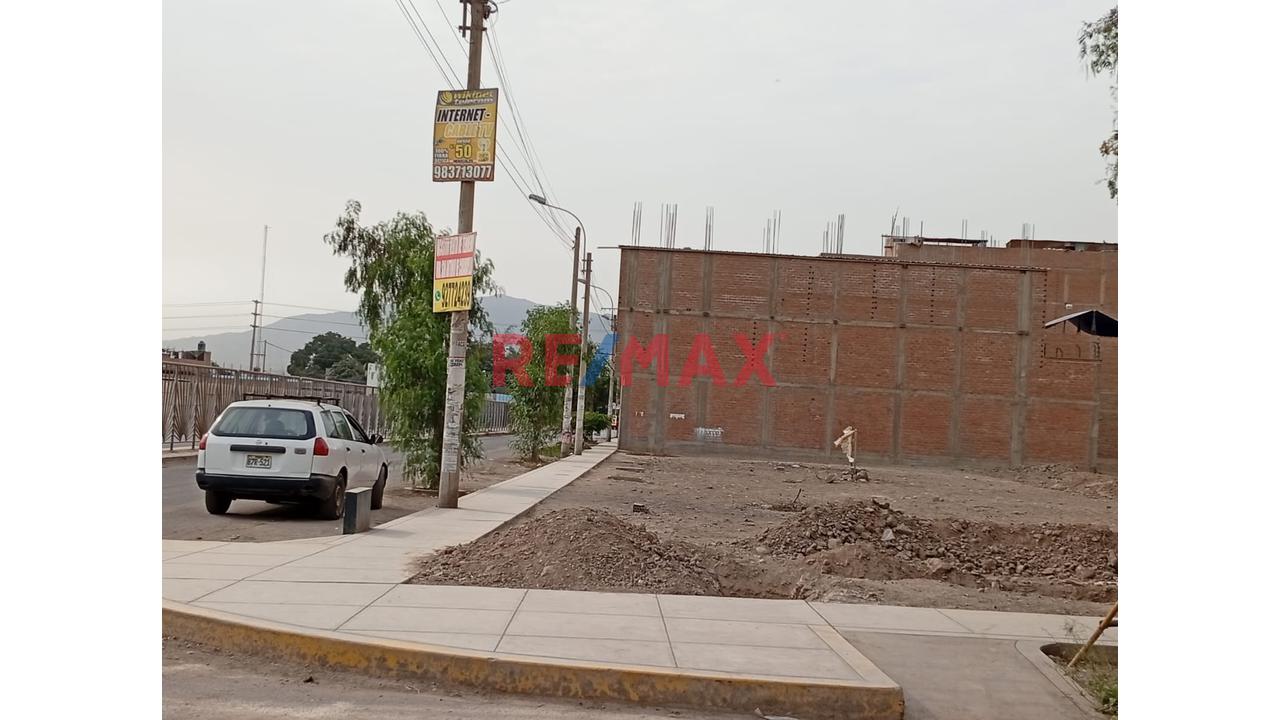 Terreno En Venta Frente A Colegio Innova School Urb San Antonio De Carabayllo 2